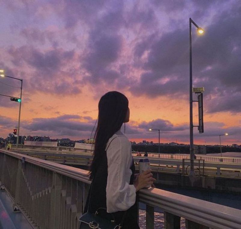 Những hình nền cute chill buồn - Hình số 8