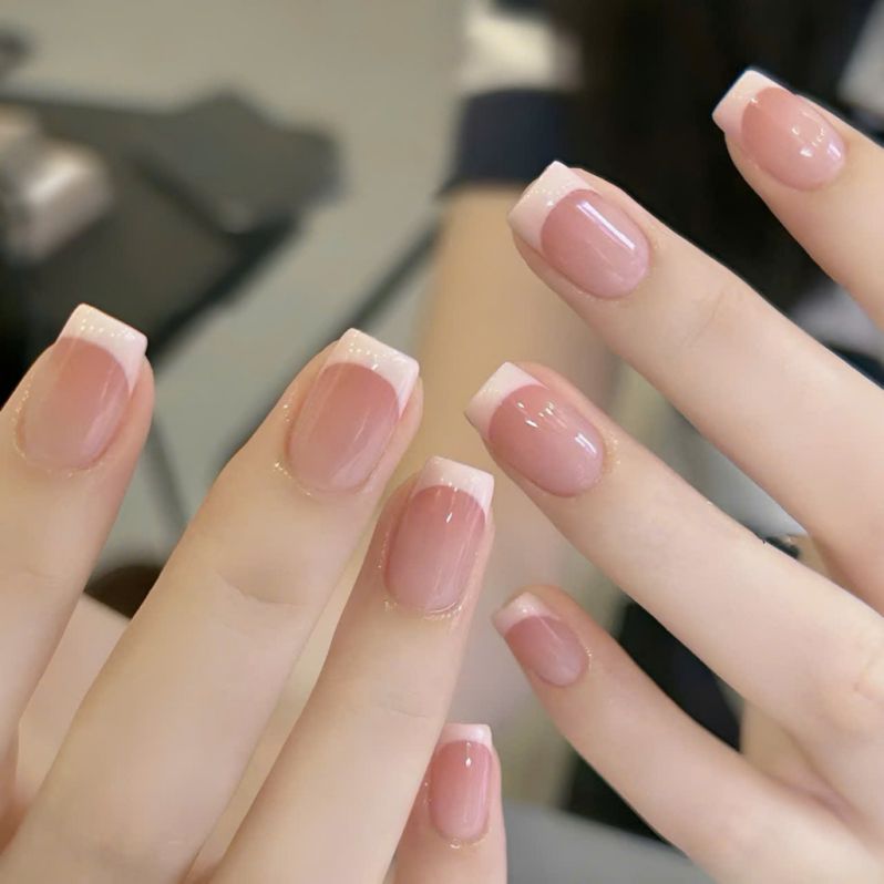 Những mẫu móng tay đẹp dễ thương - Hình số 10