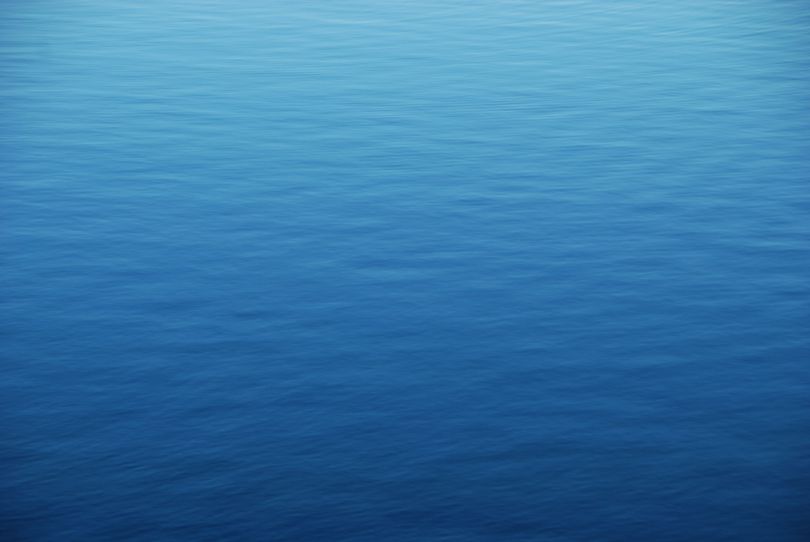 Những background blue water - Hình số 5