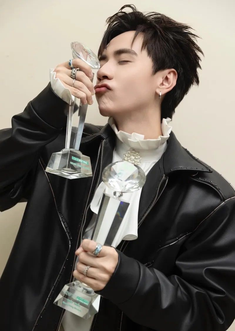 Những ảnh quang hùng masterd dễ thương - Hình số 8