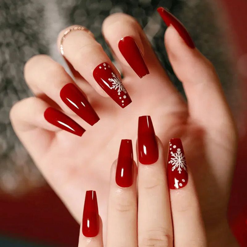 Những mẫu nail noel đơn giản - Hình số 5