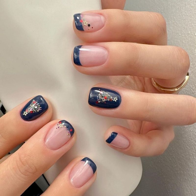 Những mẫu nail noel 2025 - Hình số 1