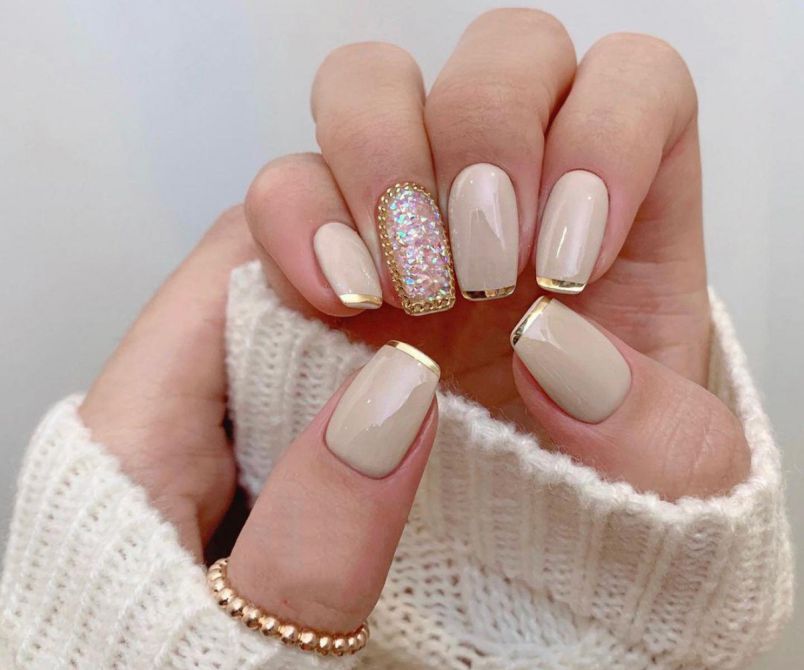 Những mẫu nail trắng sữa - Hình số 2