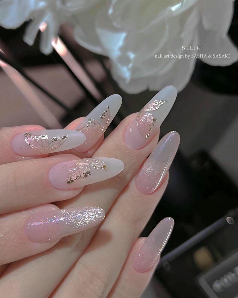 Những mẫu nail tết đơn giản móng dài - Hình số 9