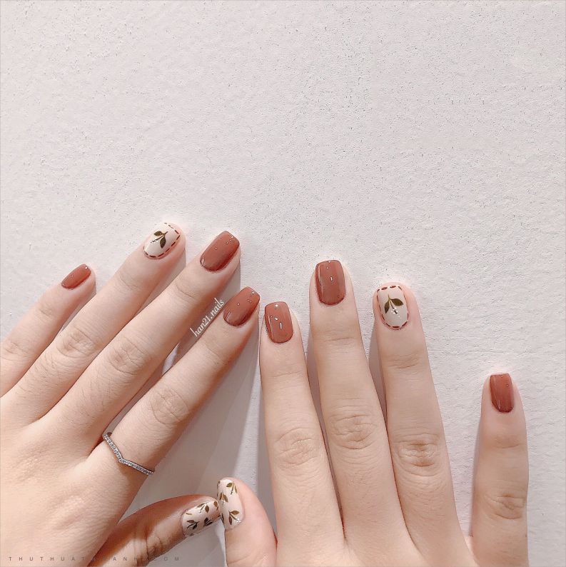 Những mẫu nail nhẹ nhàng đi học cute - Hình số 2