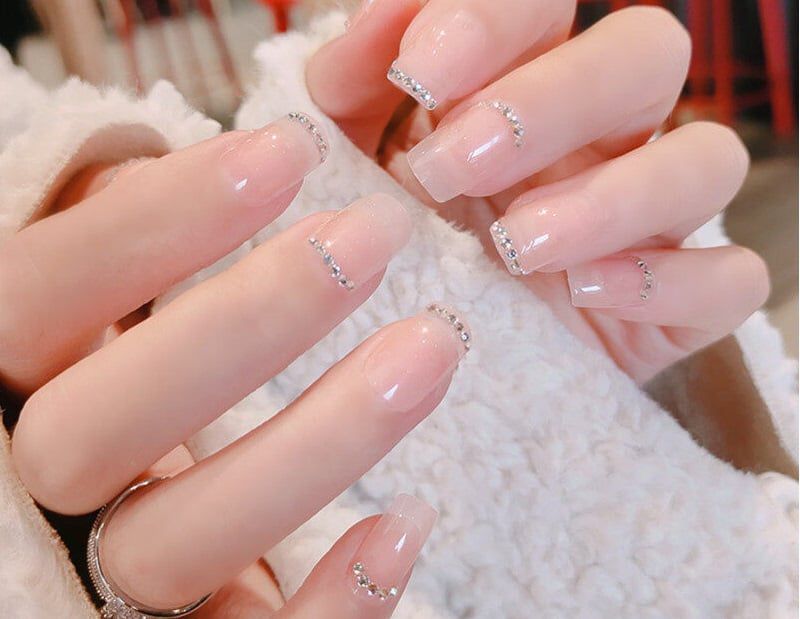 Những mẫu nail nhẹ nhàng đi học màu thạch - Hình số 9