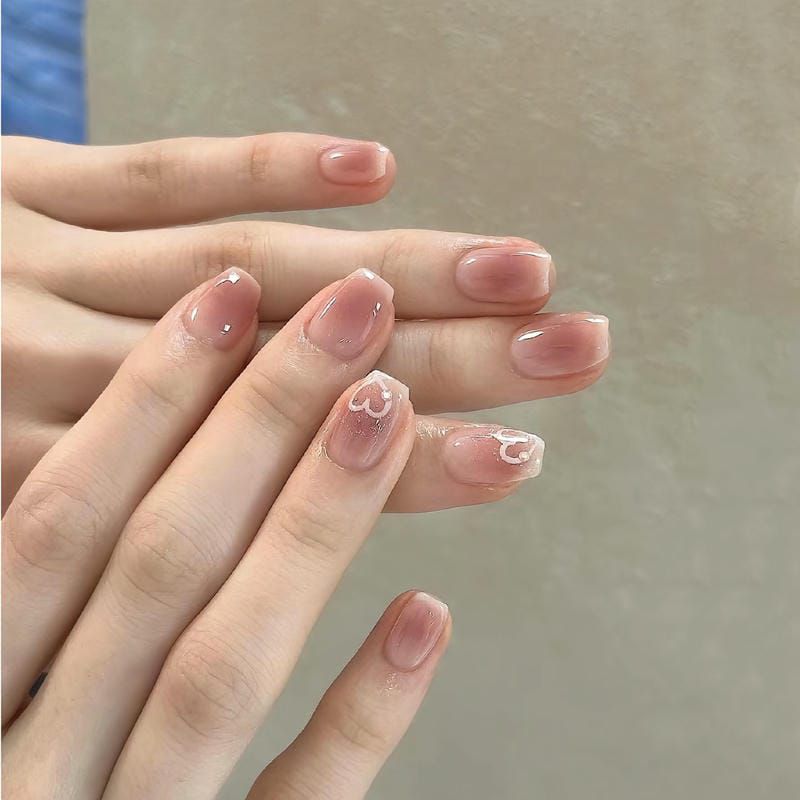 Những mẫu nail ngắn đẹp - Hình số 4