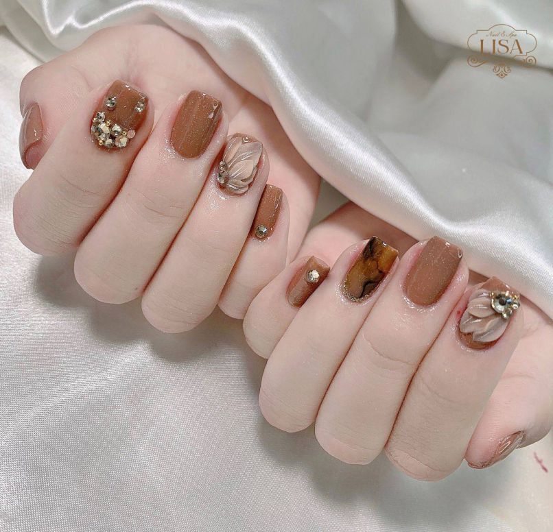 Những mẫu nail cho da ngăm đẹp - Hình số 5