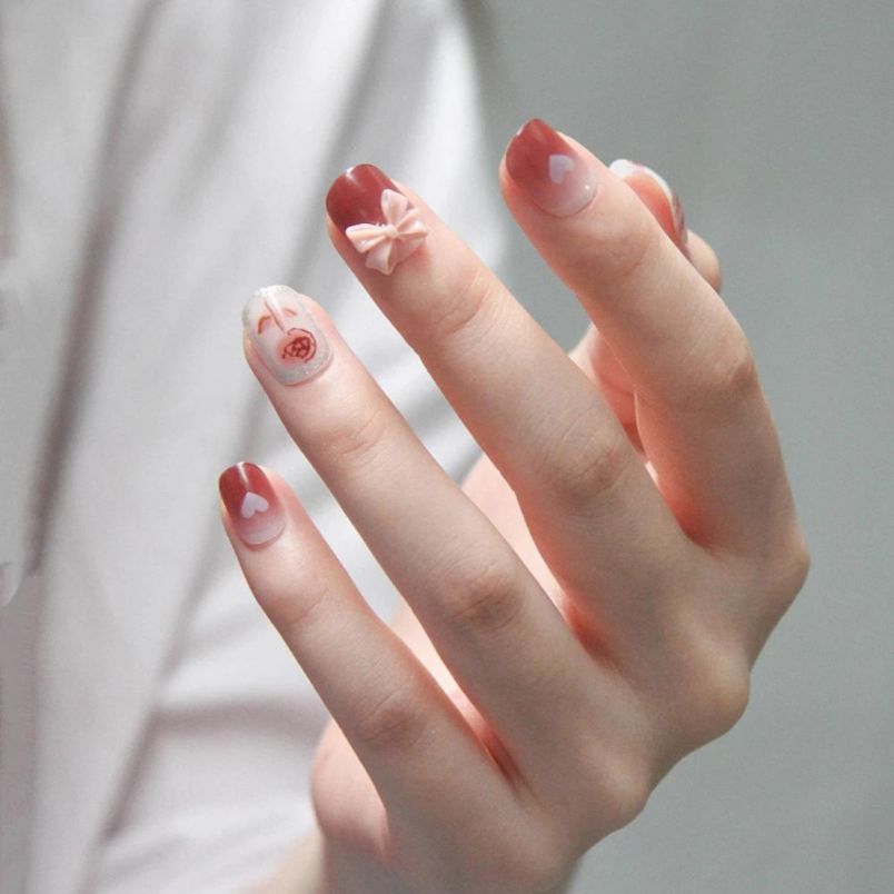 Những mẫu nail tết đơn giản đẹp - Hình số 2