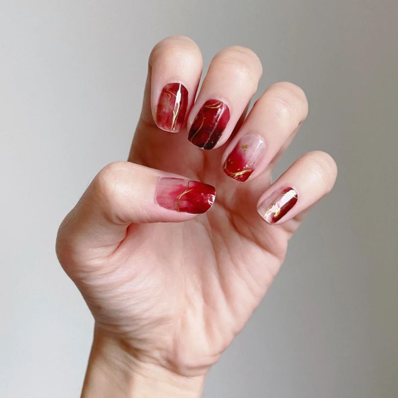 Những mẫu nail tết đơn giản đẹp - Hình số 10