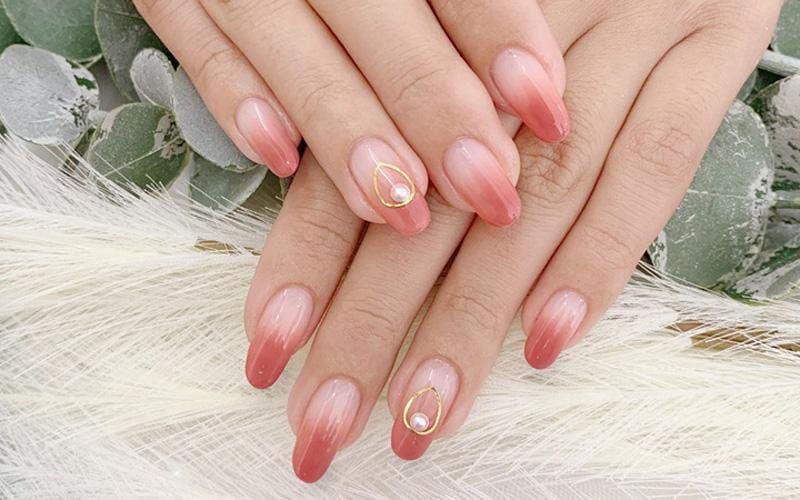 Những mẫu nail tết đơn giản cho tay - Hình số 3
