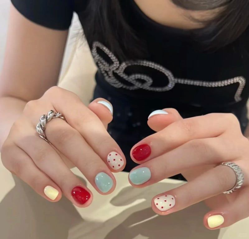 Những Mẫu nail tết đơn giản cho bé gái - Hình số Những Mẫu nail tết đơn giản cho bé gái - Hình số 9