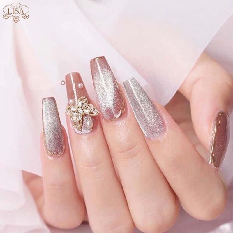 Những mẫu nail mắt mèo hồng cho tay - Hình số 8