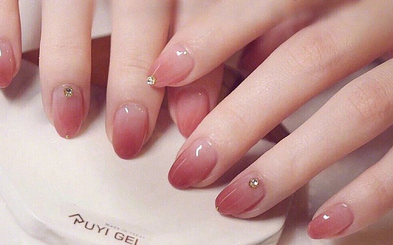 Những mẫu nail tết đơn giản móng ngắn - Hình số 10