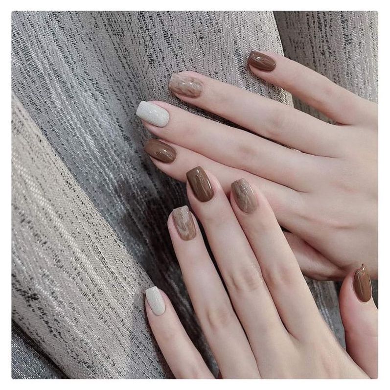 Những mẫu nail thạch nâu - Hình số 8