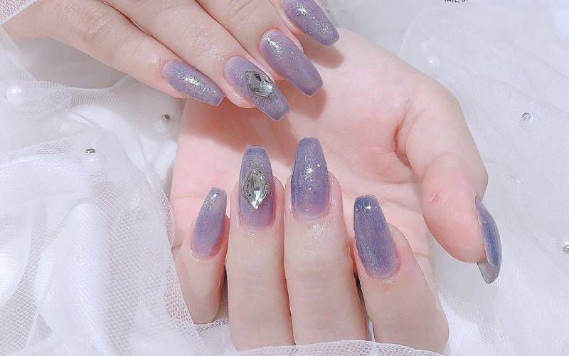 Những mẫu nail sơn thạch đính đá cho tay - Hình số 10
