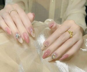 Những mẫu nail sơn thạch đẹp đơn giản - Hình số 3