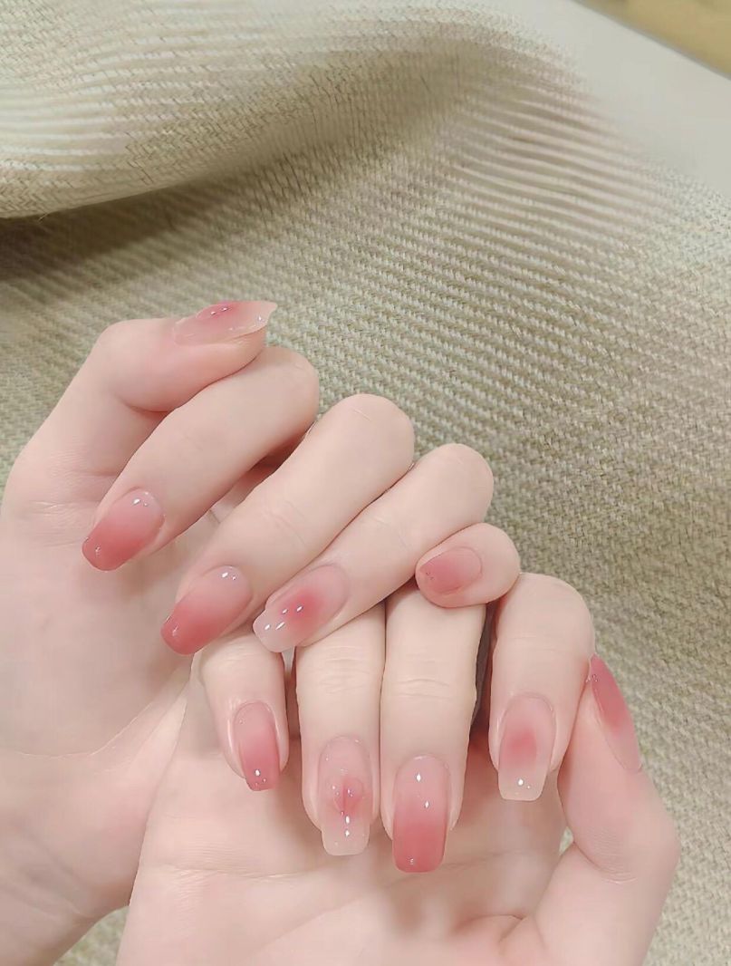 Những mẫu nail thạch đẹp - Hình số 1