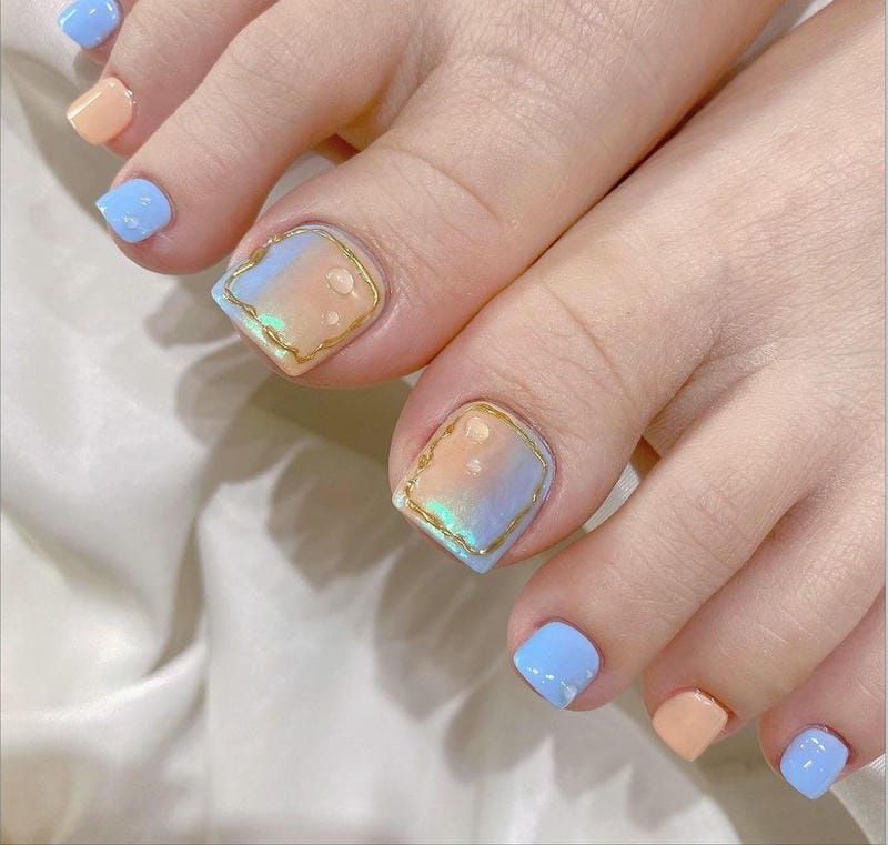 Những màu nail chân đẹp cho da ngăm loang - Hình số 4