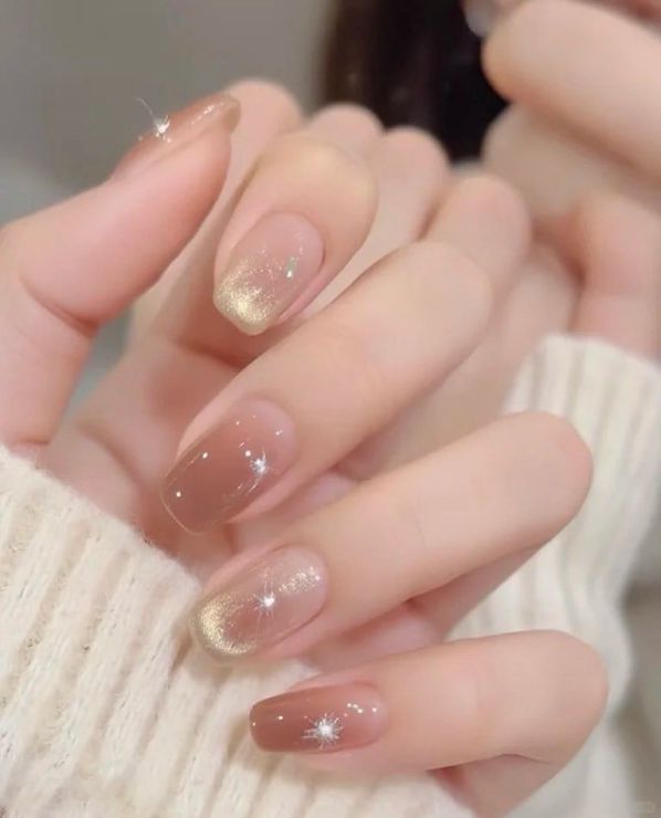 Những mẫu nail móng vuông ngắn cho điện thoại - Hình số 6