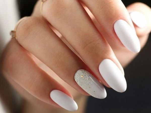 Những mẫu nail tay nhẹ nhàng cho điện thoại - Hình số 9