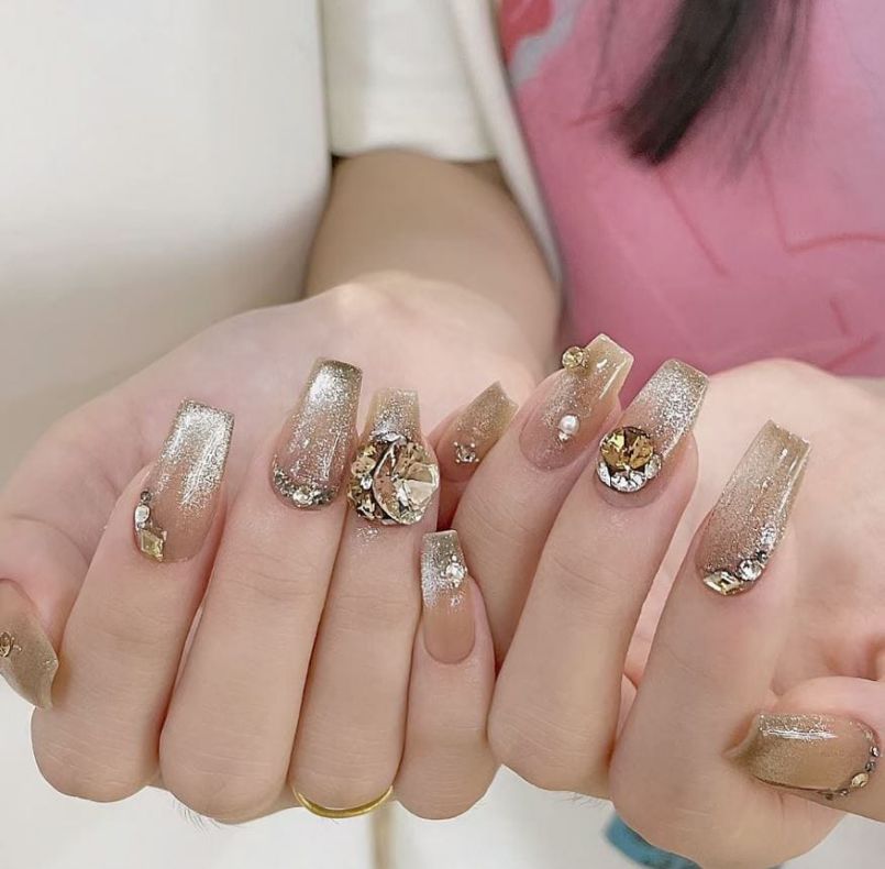 Những những mẫu nail mắt mèo kim cương 2026 - Hình số 8