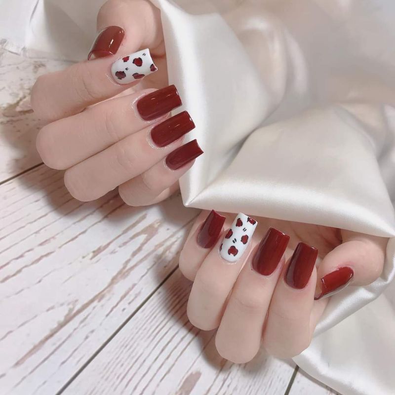 Những mẫu nail tết màu đỏ cherry - Hình số 1