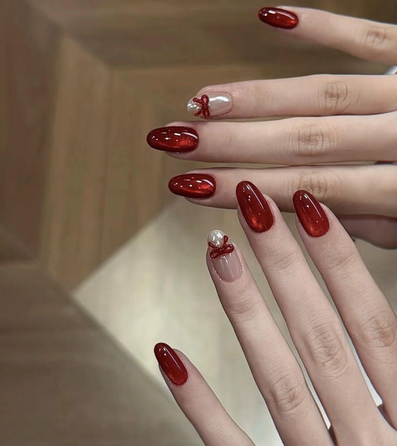Những mẫu nail tết màu đỏ cherry - Hình số 4