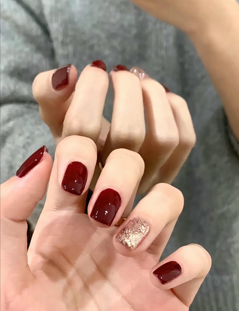 Những mẫu nail tết màu đỏ cherry - Hình số 6