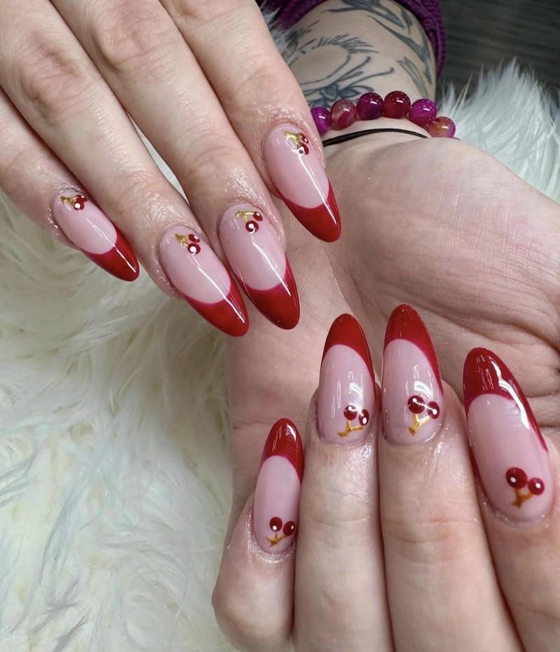 Những mẫu nail tết màu đỏ cherry - Hình số 8