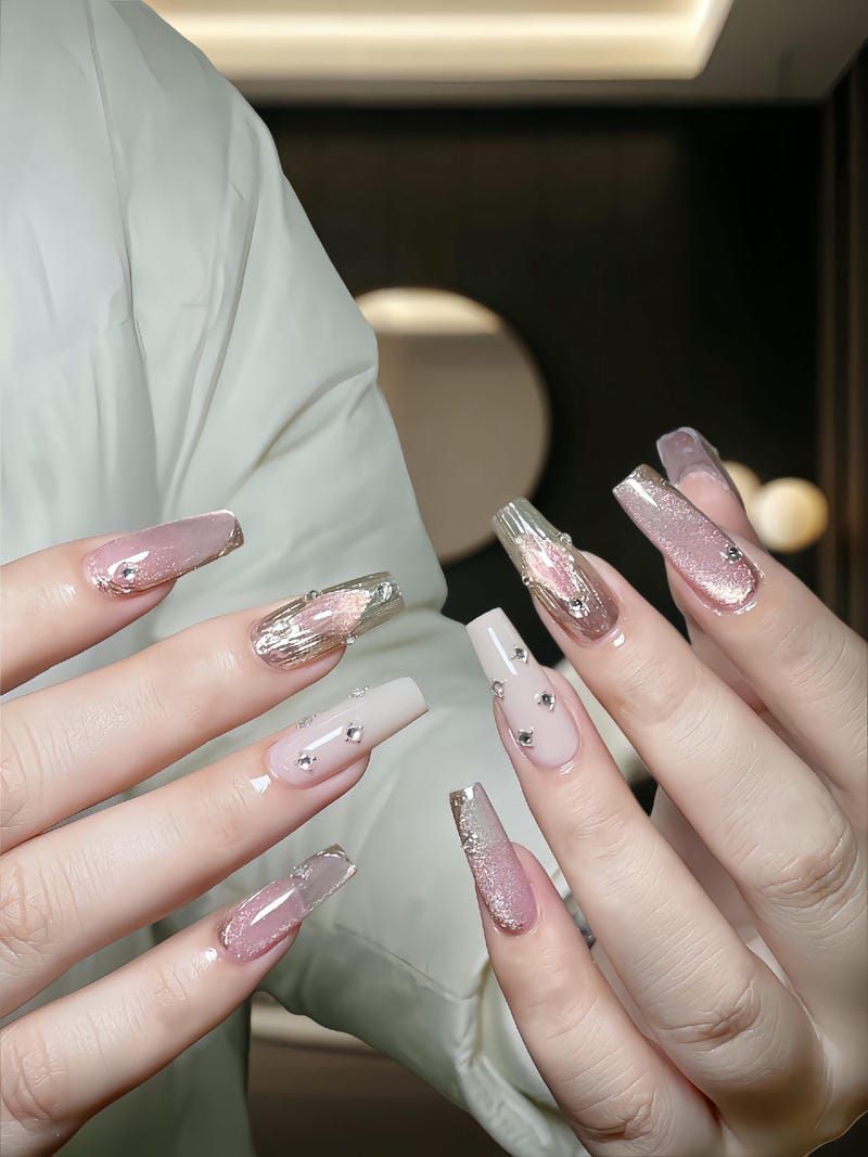 Những mẫu nail thạch đơn giản - Hình số 2