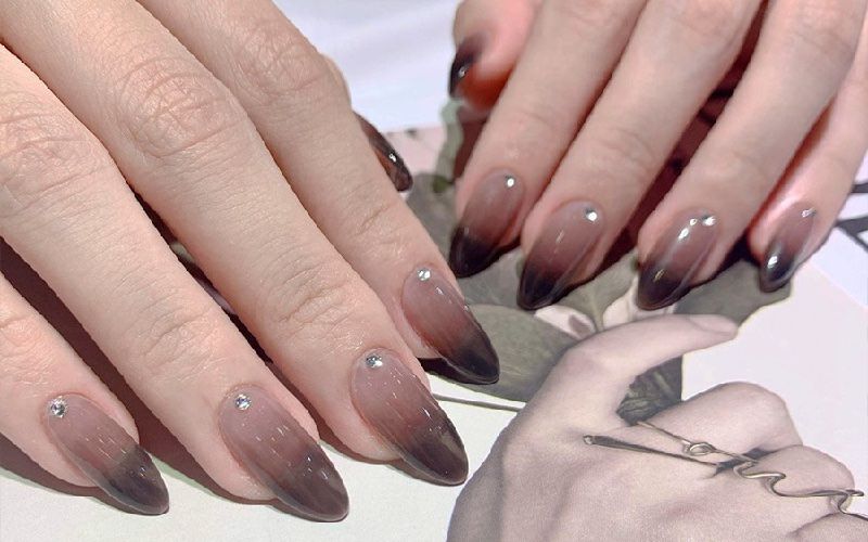 Những mẫu nail thạch đơn giản - Hình số 7