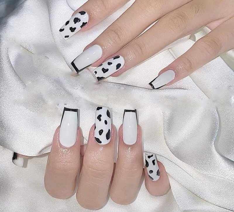 Những nail màu trắng sữa móng dài - Hình số 10