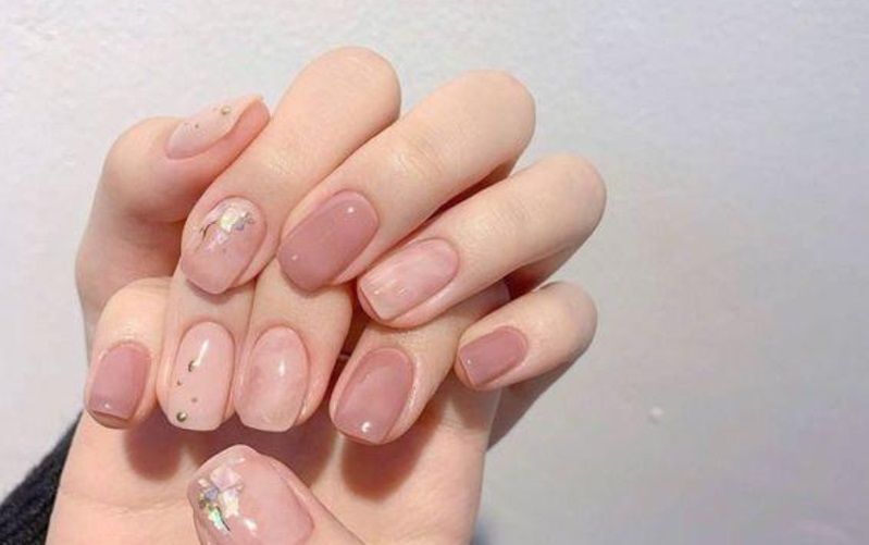 Những nail màu hồng pastel nhẹ nhàng - Hình số 1