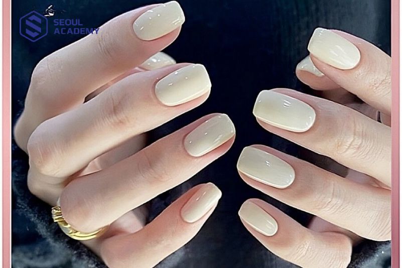 Những nail màu trắng gạo đẹp - Hình số 3