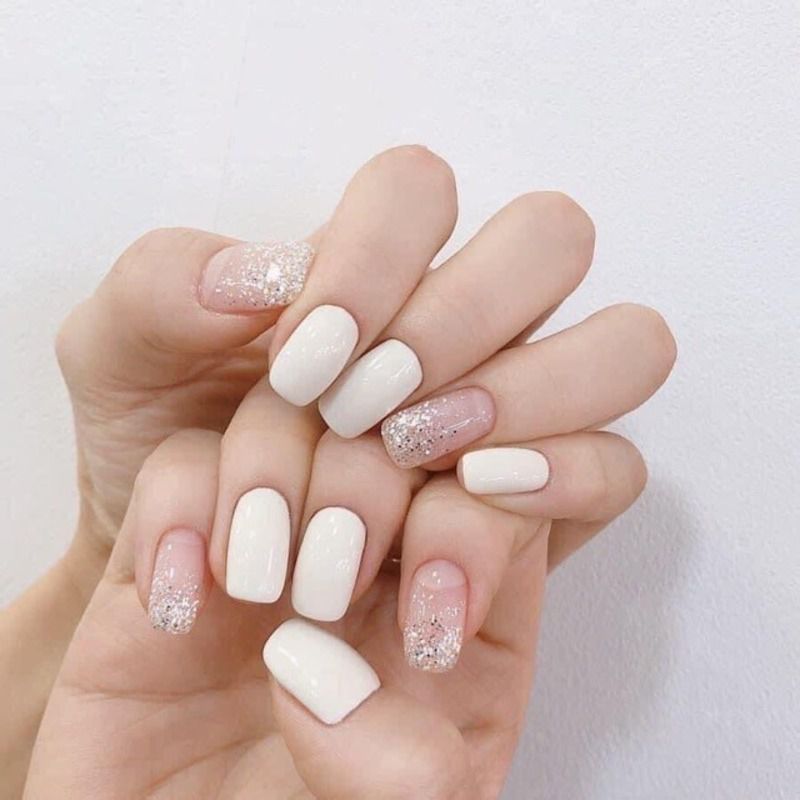 Những nail màu trắng gạo đẹp - Hình số 4