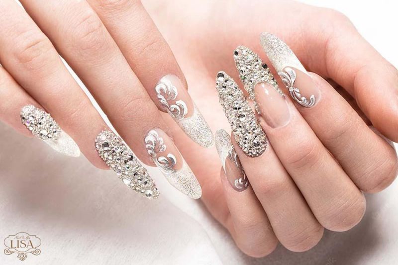 Những nail cô dâu màu thạch kim tuyến - Hình số 10
