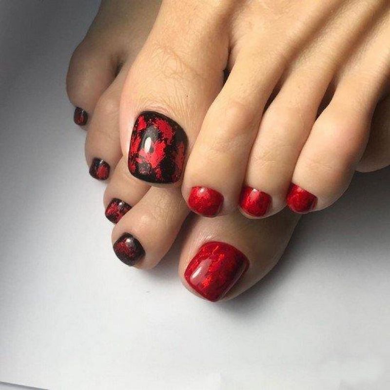 Những nail chân màu đỏ mận - Hình số 6