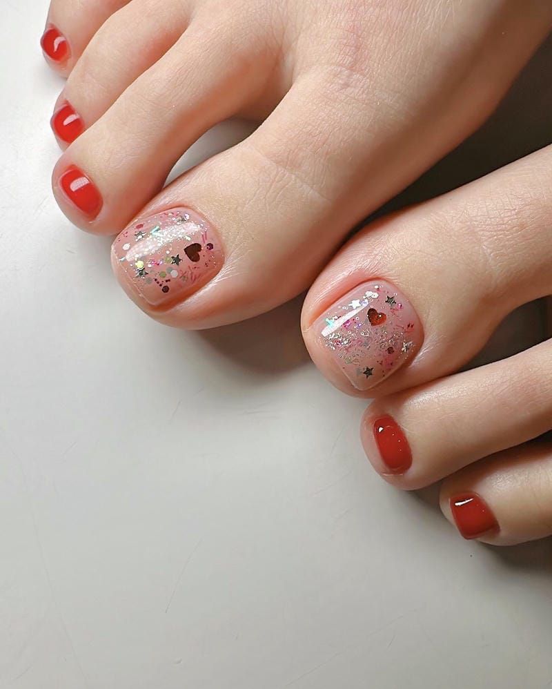 Những nail chân màu kim tuyến - Hình số 5